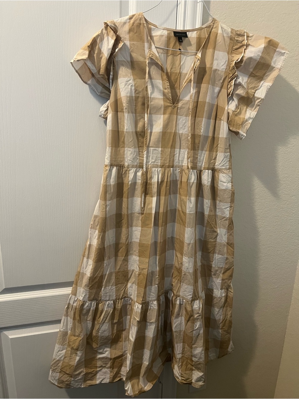 Who what Wear Beige and White Gingham Tiered Cotton Midi Dress
